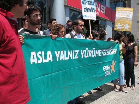 Genç-Sen'liler sendika kurma hakkı için eylemde / 29.05.2008