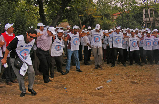 Belediyelerde artık grev zamanı