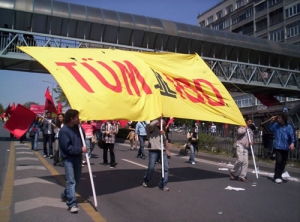 1 Mayıs 2004 - İstanbul Saraçhane Meydanı