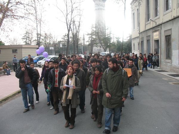 İstanbul Üniversitesi Rektör seçimleri protesto edildi / 16.11.2008