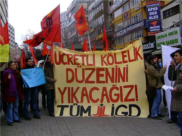 Ankara'da gençlik örgütleri krize karşı eylemde / 26.02.2009