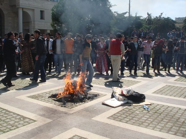 Mersin Üniversitesi'nde Newroz Kutlaması/20.03.2009