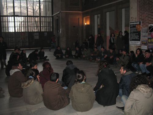 İ.Ü. Edebiyat Fakültesi faşizme karşı etkinlik