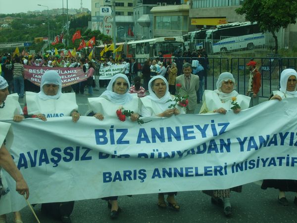 "DTP'yi susturma, silahları sustur!" mitingi / 23.05.2009