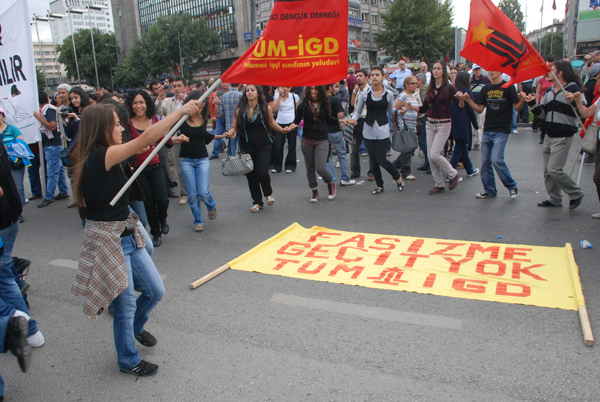 Ankara haykırdı:12 Eylül'ü unutma! /12.09.2009