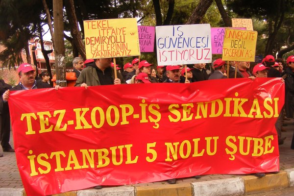 İÜ çalışanları eylemde! /24.12.2009