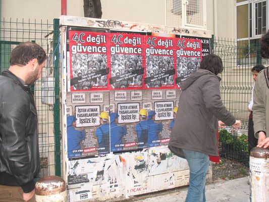 TEKEL işçileri için afişleme çalışması /10.02.2010