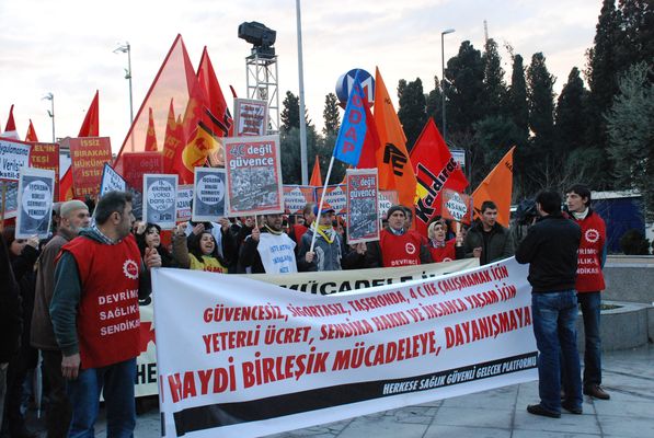 İstanbul'da HSGGP'den TEKEL işçileri için destek eylemi /13.02.2010