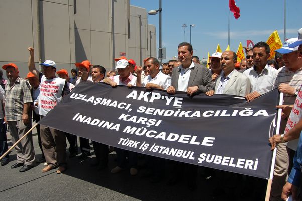 26 Mayıs'ta emekçiler İstanbul'da alanlarda! / 26.05.2010