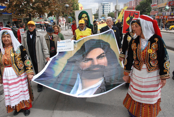 Asimilasyona son ! Zorunlu din dersi kaldırılsın! / 10.10.2010