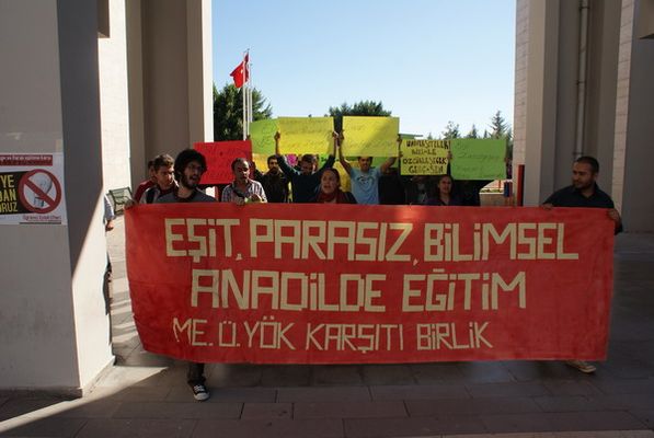 Mersin Üniversitesi'nde "YÖK Karşıtı Birlik" YÖK'ü protesto etti / 05.11.2010