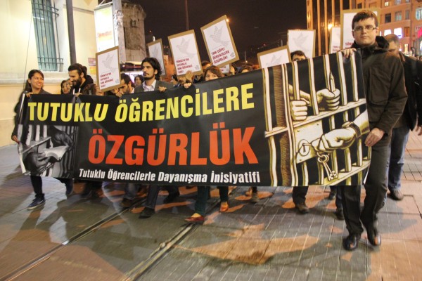 Tutuklu öğrencilere özgürlük! / 06.12.2011