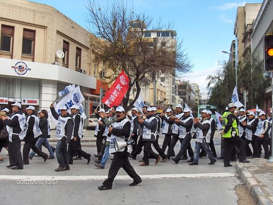 İzmir'de emekçiler g(ö)revde! / 21.12.2011