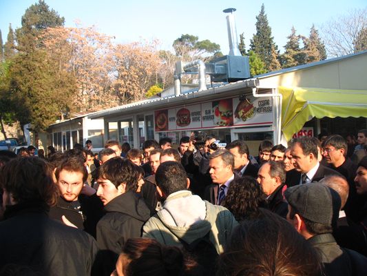 Dokuz Eylül Üniversitesi'nde faşist saldırı / 28.12.2011