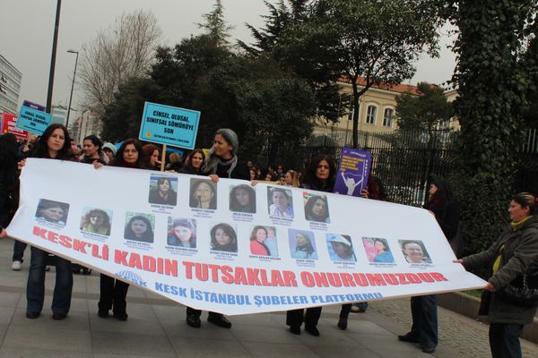 KESK'li Kadınlar 8 Mart'ta talepleri için alanlardaydı!