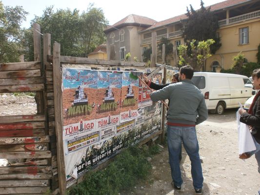 İzmir'de İlerici Gençler 1 Mayıs'a Taksim'e çağırıyor!