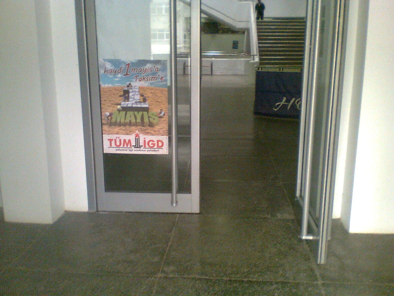 Hacettepe'den İlerici Gençler 1 Mayıs'ta TÜM-İGD saflarına ,Taksim'e çağırıyor!