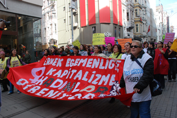 Novamed Grevi İle Dayanışma Kadın Platformu Taksim Eylemi / 17.11.07