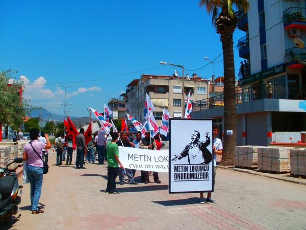 Metin Lokumcu Dikili'de de unutulmadı