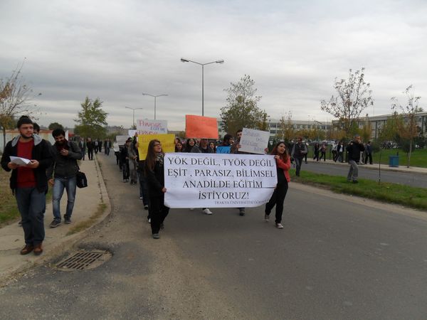 Trakya Üniversitesi'nde "YÖK'e hayır" sesleri yükseldi