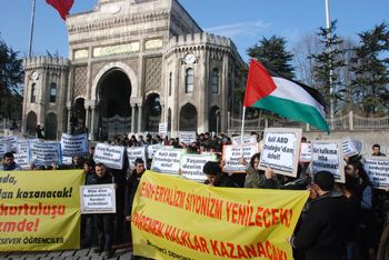 Beyazıt Filistin'i selamlıyor:  Kahrolsun emperyalist sömürü düzeni, yaşasın halkların kardeşliği!