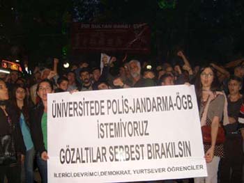 Hacettepe Üniversitesi'nde polis terörü!