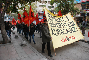 Ankara'da gençlik YÖK'e karşı sokaklardaydı!