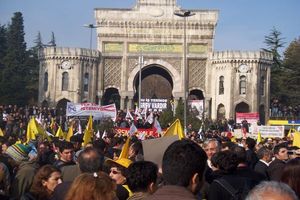 Memurlar "Grev!" dedi, ülkede hayat durdu! (Yenilendi!)