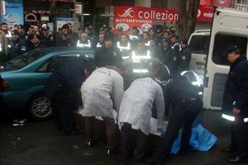 Bir Tekel işçisi kazada yaşamını yitirdi