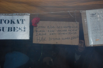 Gül: "Herkesin gerçekçi olması gerekiyor(!)"