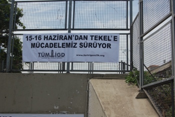 Kartal'da İlerici Gençler'den 15-16 Haziran afişlemesi