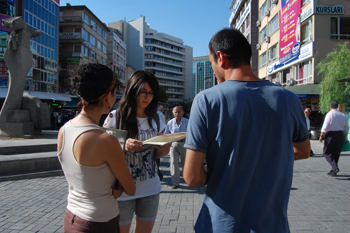 İlerici Gençlik'in son sayısı Ankara'da okurlarıyla buluştu