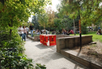 İlerici Öğrenciler Ankara Üniversitesi'nde stand açtı