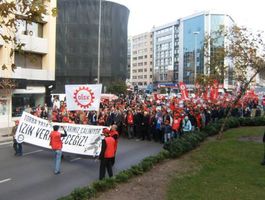 İzmir'de Torba Yasa'ya karşı eylem