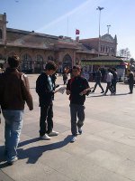 İlerici Gençlik Kadıköy'de okurlarıyla buluştu