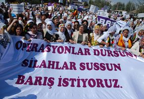 Kadınlar barış için Ankara'da buluştu