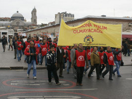  BEDAŞ işçileri direnişlerinin 24. gününde alanlardaydı