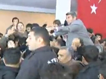 A.Ü. Hukuk Fakültesi'nde Yargıtay'ın N.Ç. kararı protesto edildi