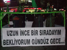 Nitelikli ulaşım için GENÇ-SEN'liler otobüs kaldırdı!