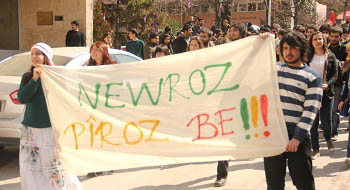 Cebeci'de Newroz piroz be sesleri yükseldi!