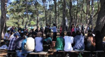 İstanbul'un 2 yakasından İlerici Gençler, 1Mayıs pikniğinde buluştu