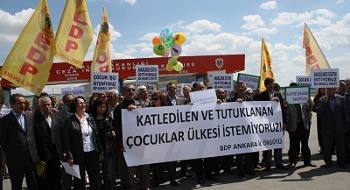 BDP'den Sincan Cezaevi önünde 23 Nisan açıklaması 