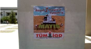 İlerici Gençler Mersin Üniversitesi'ni 1 Mayıs'a Taksim'e afişleriyle donattı