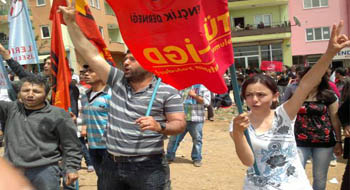 İlerici Gençler Nurhak'ta 1 Mayıs coşkusunu yükseltti