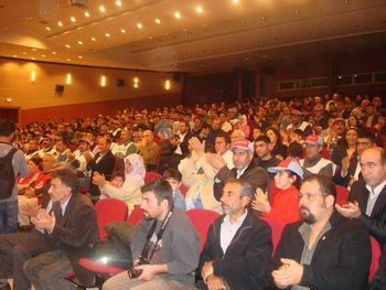 Mersin'de Emek ve Demokrasi Platformu İşçilerle Dayanışma Gecesi düzenledi