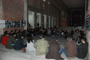 İstanbul Üniversitesi krizi teğet geçmiyor