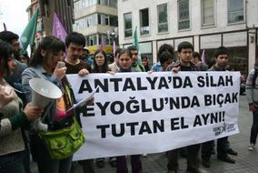 İstanbul'dan Akdeniz Üniversitesi'ne: Faşizme geçit yok!