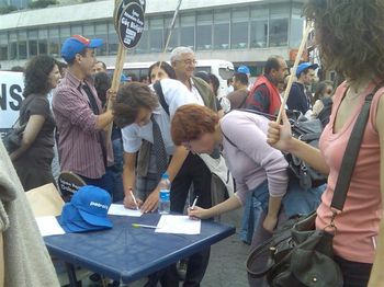 İşten atmak yasaklansın! Herkese iş!