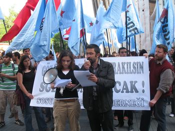 Gözaltılara karşı İstanbul'da basın açıklaması yapıldı