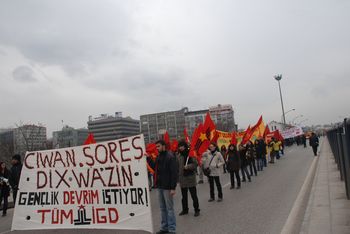 Demirci Kawa'nın yaktığı ateş Ankara'da binlerce kişi tarafından harlandı